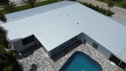 New Metal Roof Installation for Florida Homes