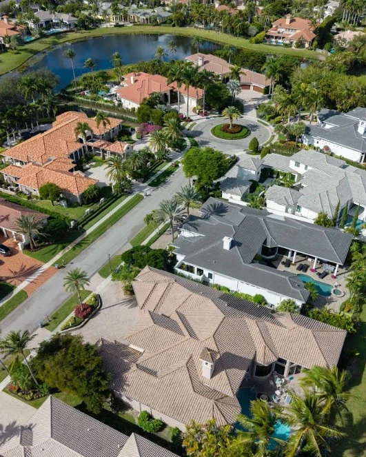 Why Blisters on a Flat Roof Are a Warning Sign That Can't Be Ignored in Delray Beach